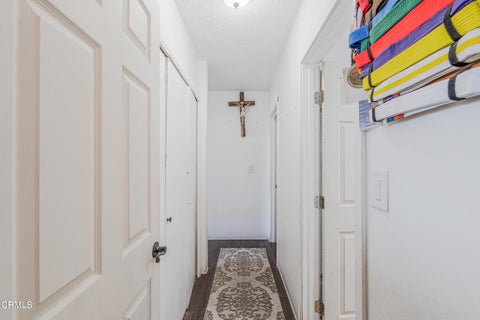 Tiny photo for 1331 Edgewood Way, Oxnard, CA 93030 (MLS # V1-35980)