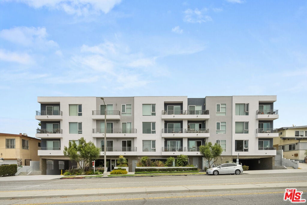 7857 W Manchester Avenue 201, Playa Del Rey CA 90293