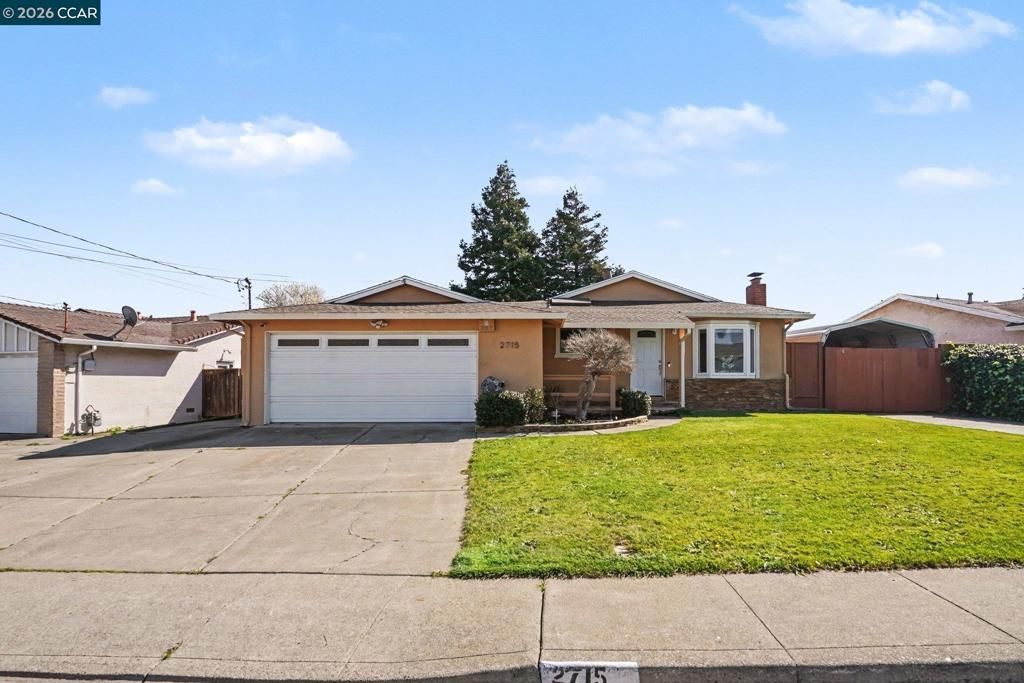 Photo of 2715 2715 Sargent Ave Ave, San Pablo, CA 94806 (MLS # 41125143)