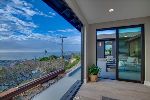 Tiny photo for 411 Via Mesa Grande, Redondo Beach, CA 90277 (MLS # PW25225871)