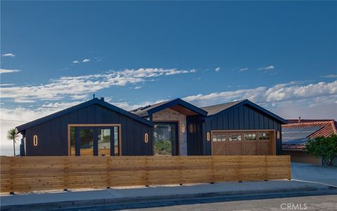 Tiny photo for 411 Via Mesa Grande, Redondo Beach, CA 90277 (MLS # PW25225871)