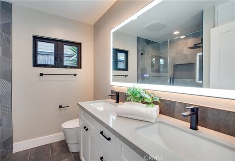 Tiny photo for 411 Via Mesa Grande, Redondo Beach, CA 90277 (MLS # PW25225871)