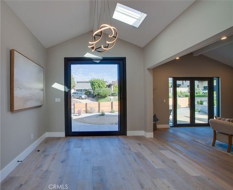 Tiny photo for 411 Via Mesa Grande, Redondo Beach, CA 90277 (MLS # PW25225871)