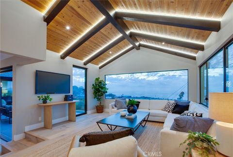 Tiny photo for 411 Via Mesa Grande, Redondo Beach, CA 90277 (MLS # PW25225871)