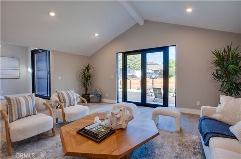 Tiny photo for 411 Via Mesa Grande, Redondo Beach, CA 90277 (MLS # PW25225871)