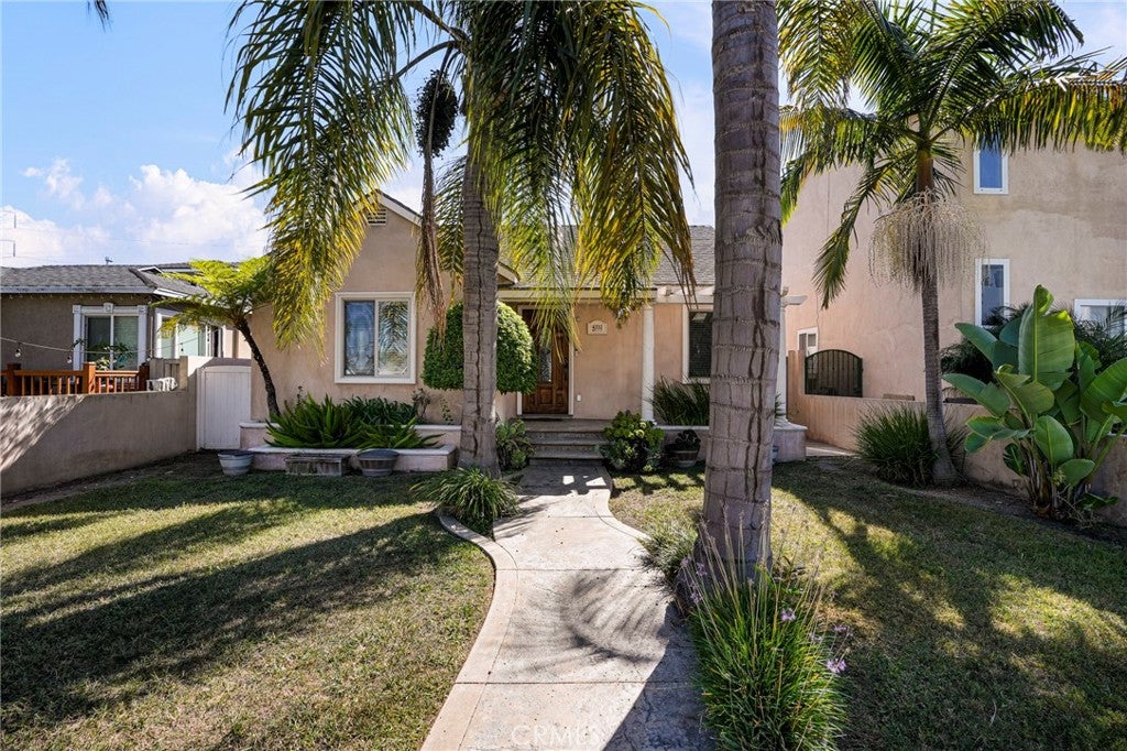 4332 W 171st Street