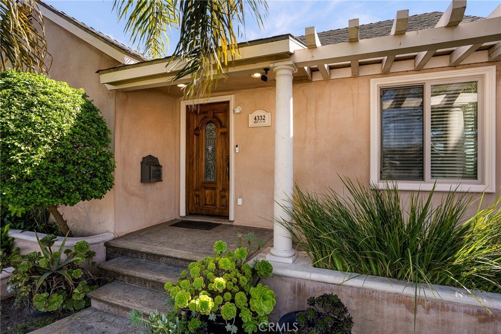 4332 W 171st Street