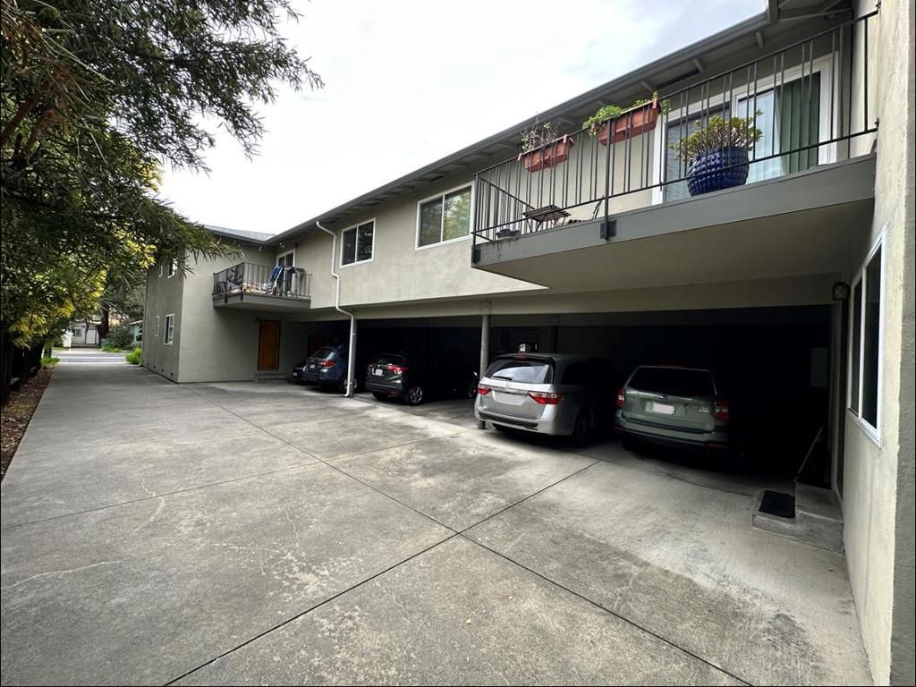 Photo of 220 College Avenue, Palo Alto, CA 94306 (MLS # ML82039963)