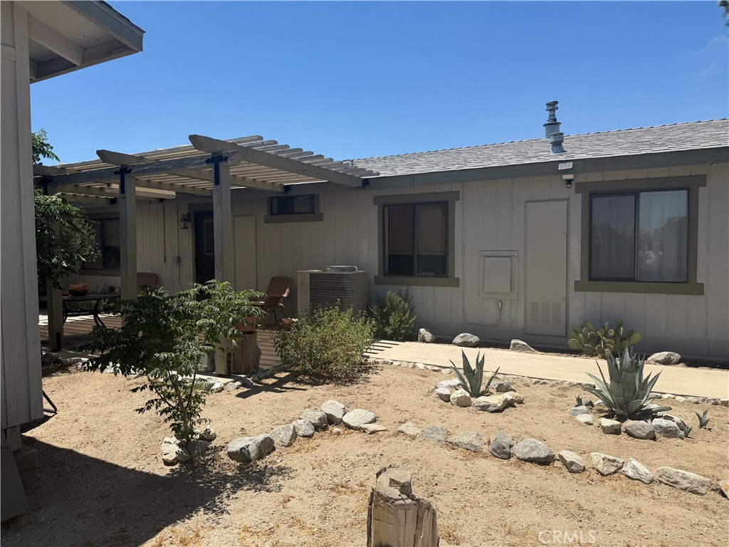 11471 Alta Vista