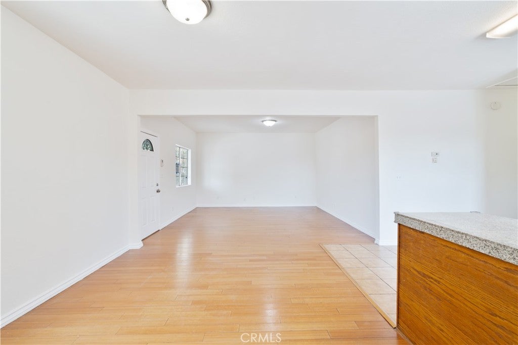 2325 Whittier
