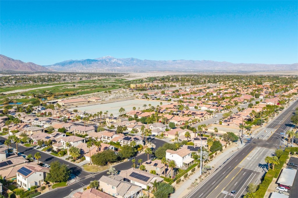 Cimarron Cove (33536) - Residential