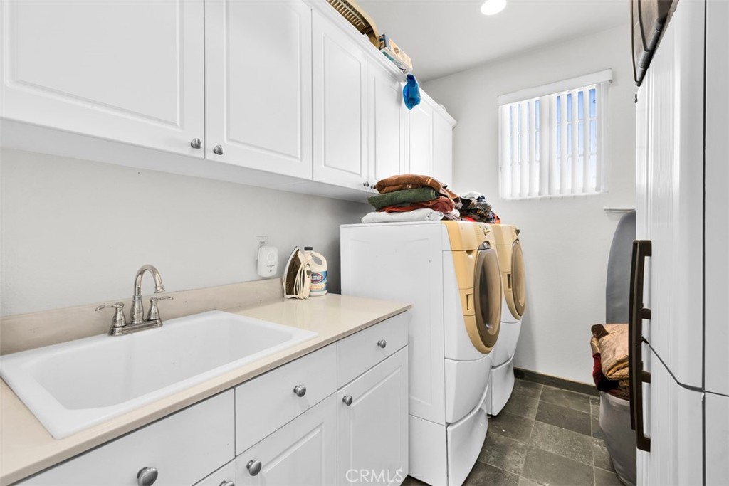 Cimarron Cove (33536) - Residential