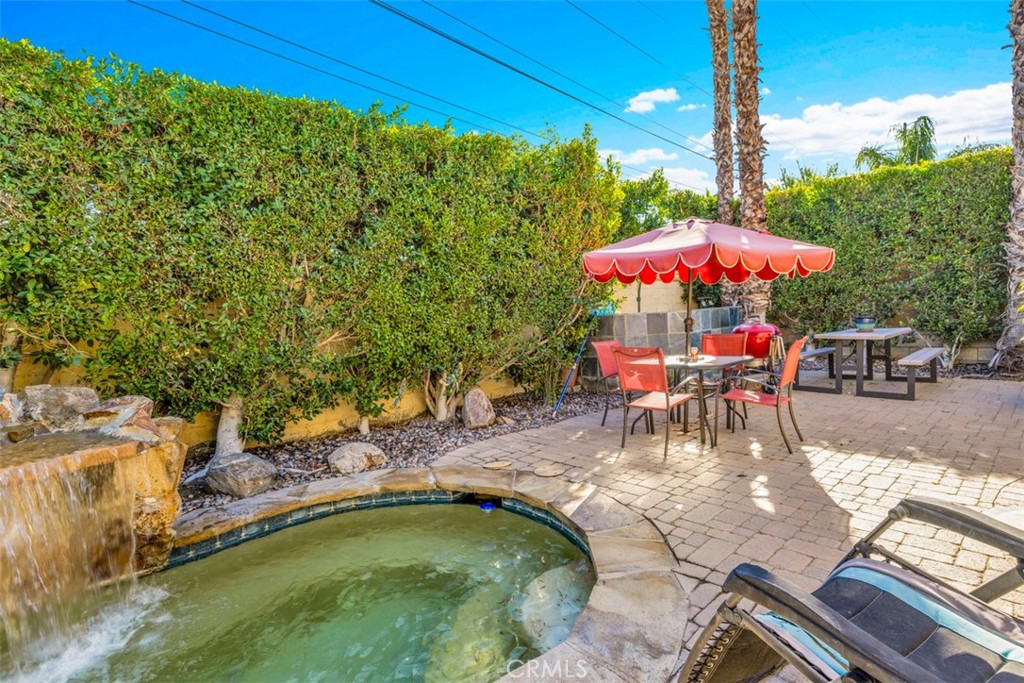 Cimarron Cove (33536) - Residential