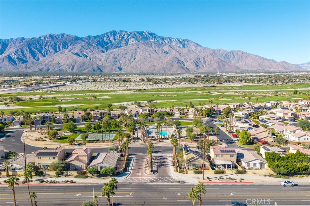 Cimarron Cove (33536) - Residential