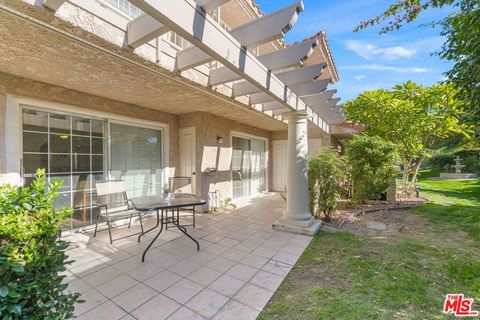 Photo of 2001 E Camino Parocela #K79, Palm Springs, CA 92264 (MLS # 26657511)