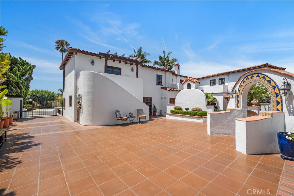 Bluff Area Properties (BP) - Residential
