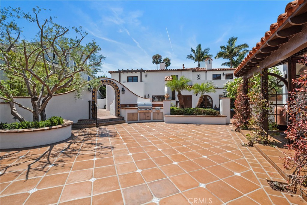Bluff Area Properties (BP) - Residential