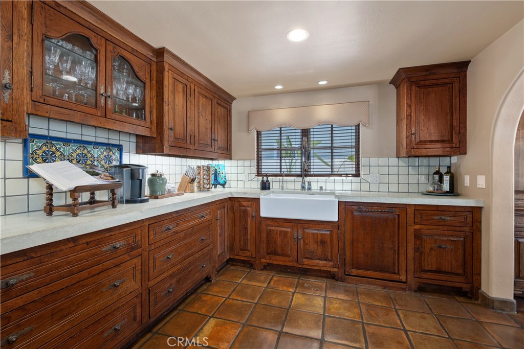 Bluff Area Properties (BP) - Residential