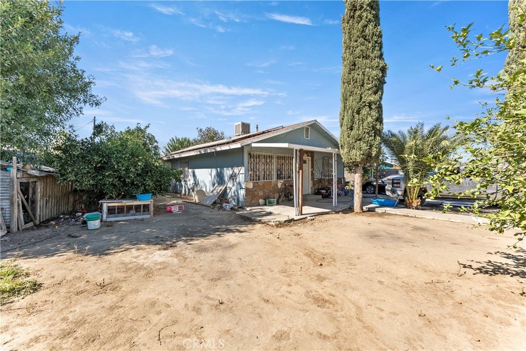33142 W Hidalgo Avenue