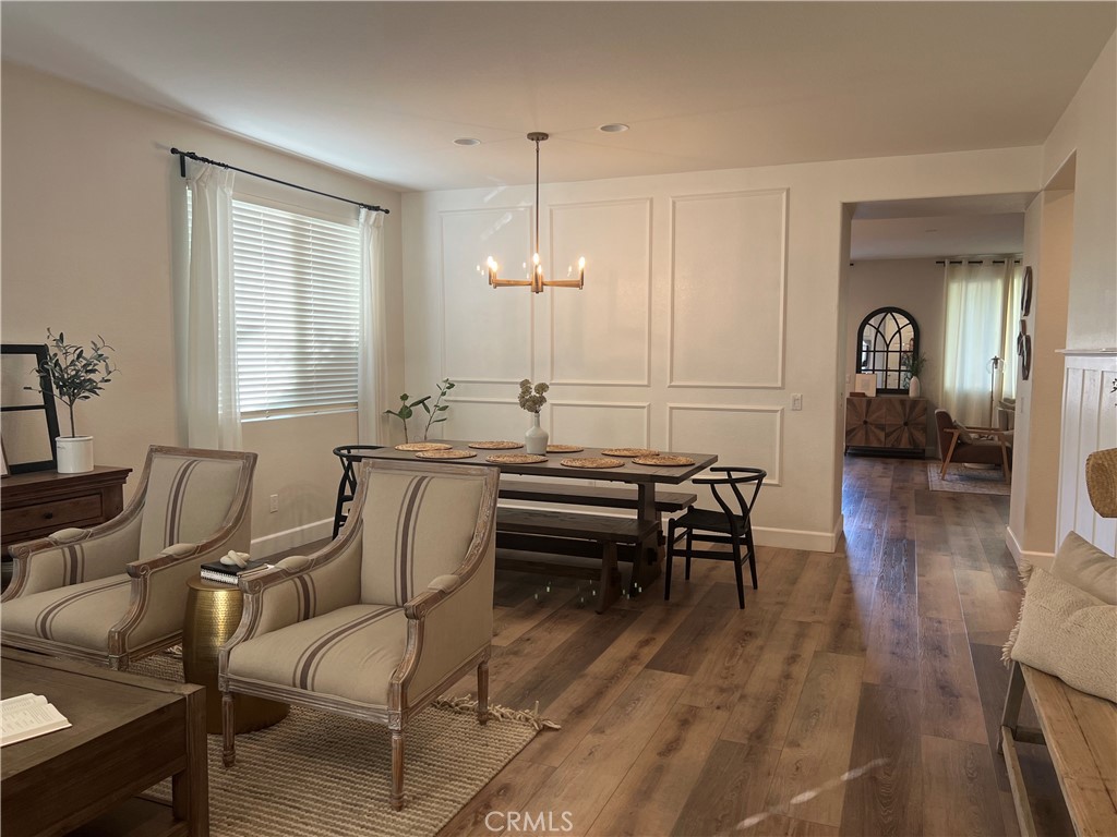 24392 Calle Estancia