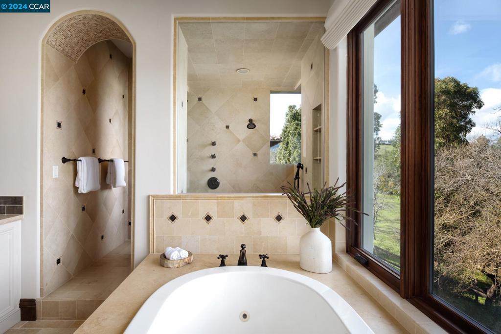 EL PINTADO - Residential