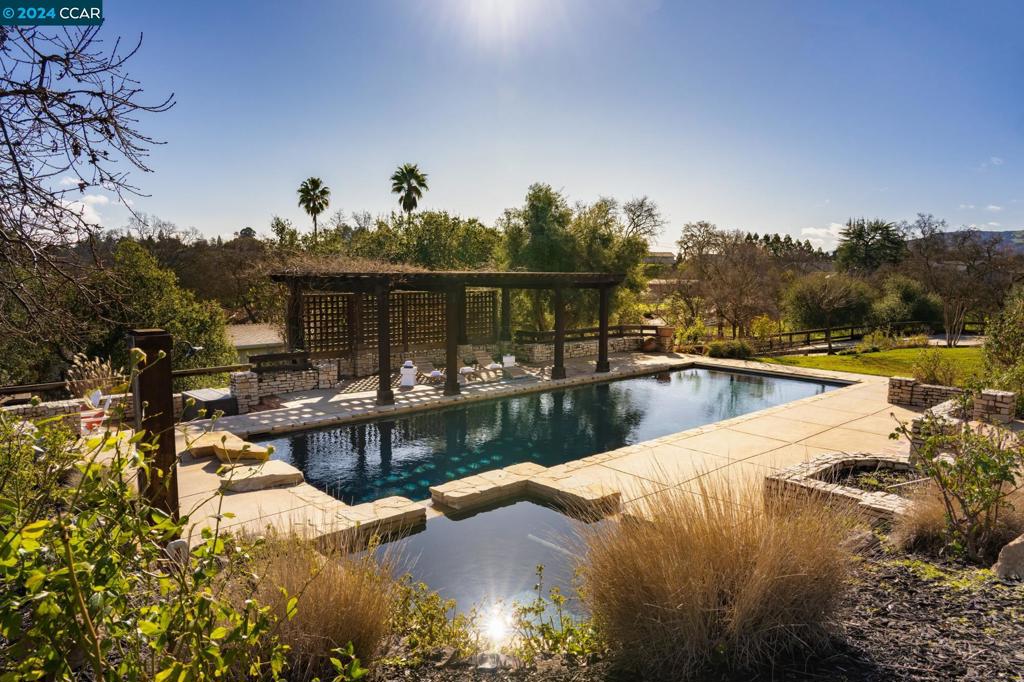 EL PINTADO - Residential