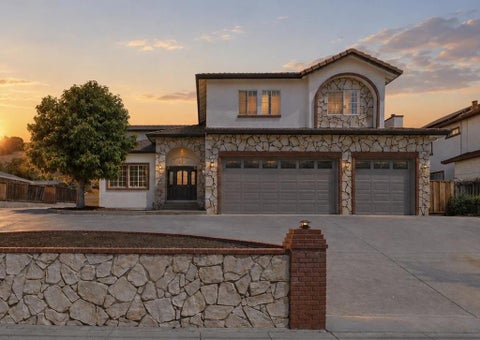 Photo of 212 Fleming Avenue, San Jose, CA 95127 (MLS # ML82060448)