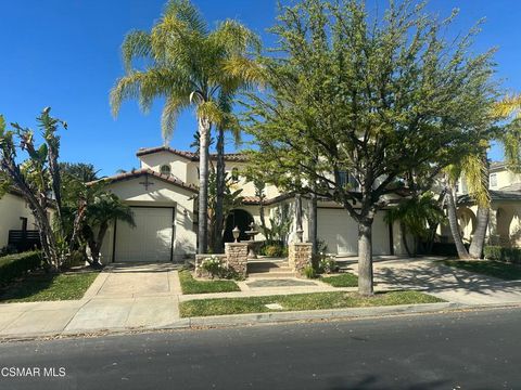 Photo of 3073 Heavenly Ridge Street, Thousand Oaks, CA 91362 (MLS # 226001200)