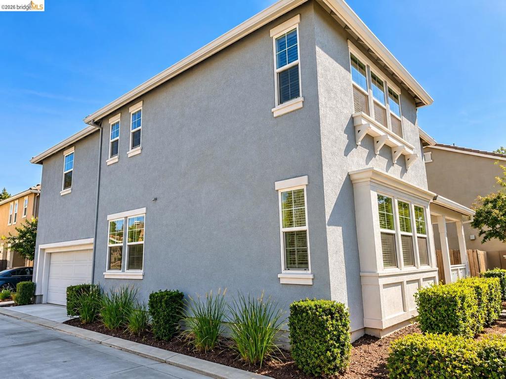 2520 Snowy Egret St