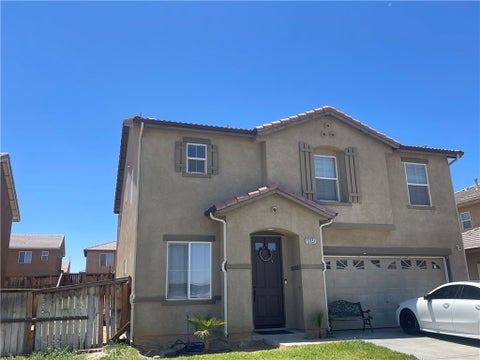 Photo of 13951 Jockey Ln LN, Victorville, CA 92394 (MLS # IV26140874)