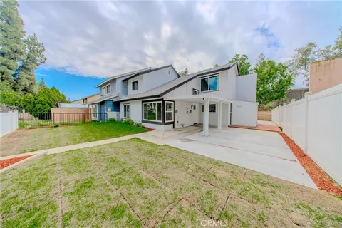 574 E Skylark Dr, Ontario, CA 91761 - MLS#: PW26093141