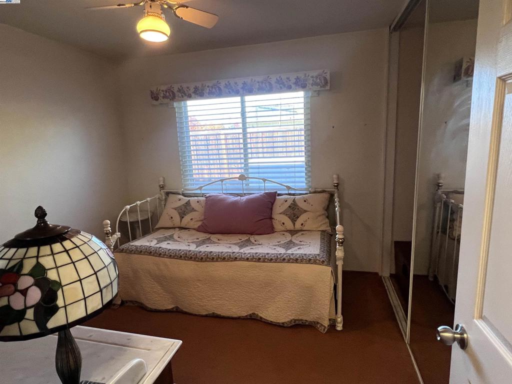 SUNSET WEST - Residential