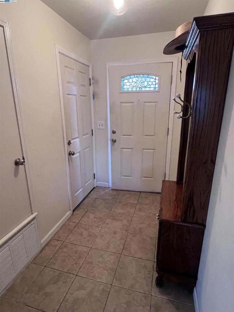 SUNSET WEST - Residential