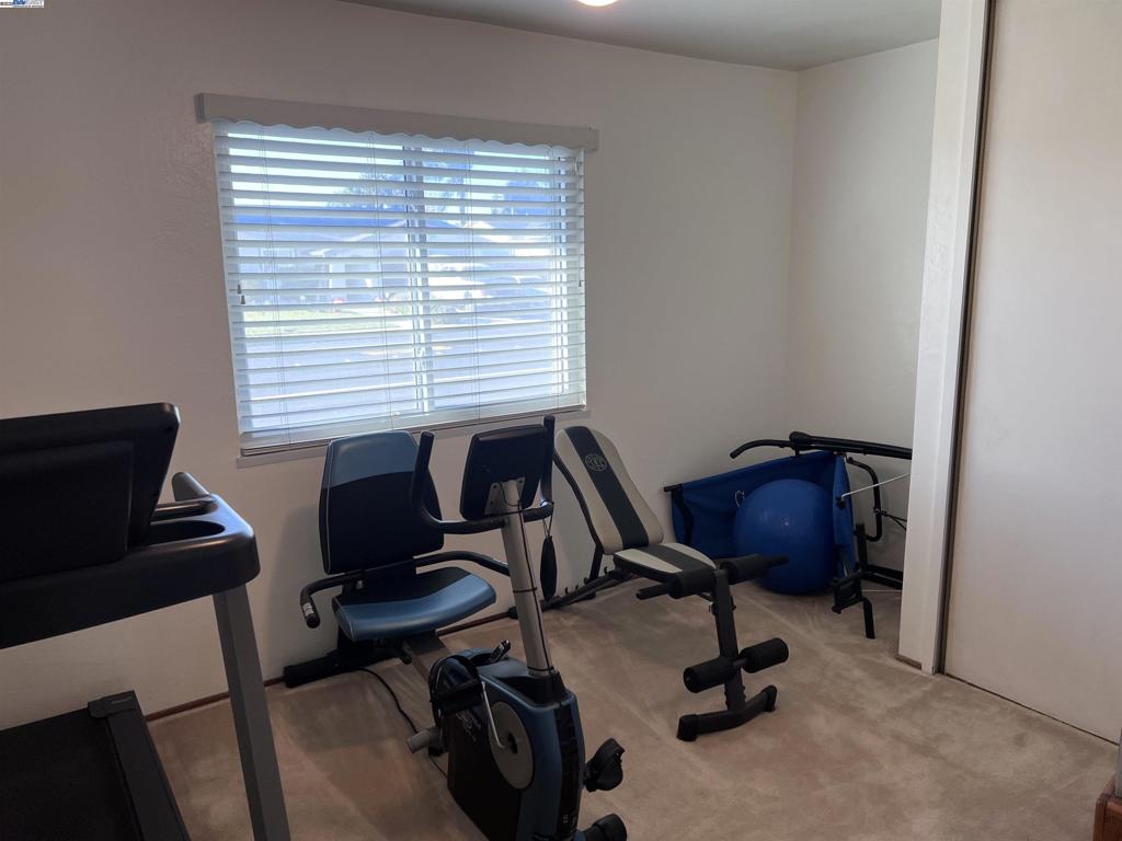 SUNSET WEST - Residential