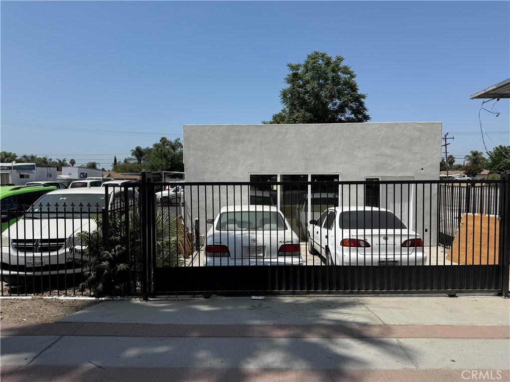 5360 Mission Boulevard