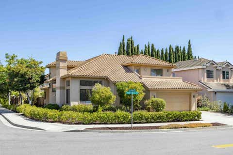 Photo of 1590 Goldfinch Way, Sunnyvale, CA 94087 (MLS # ML82052758)