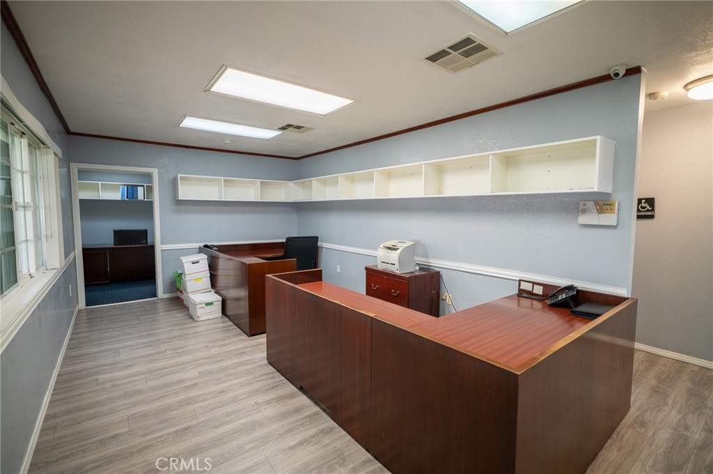 2023 S Bon View Avenue