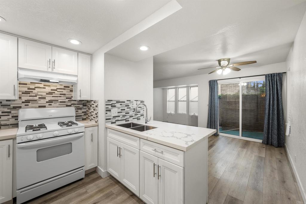 1802 VIA LAS PALMAS UNIT 37