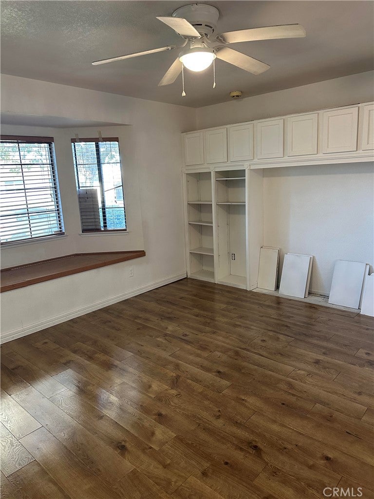2608 E Avenue R13