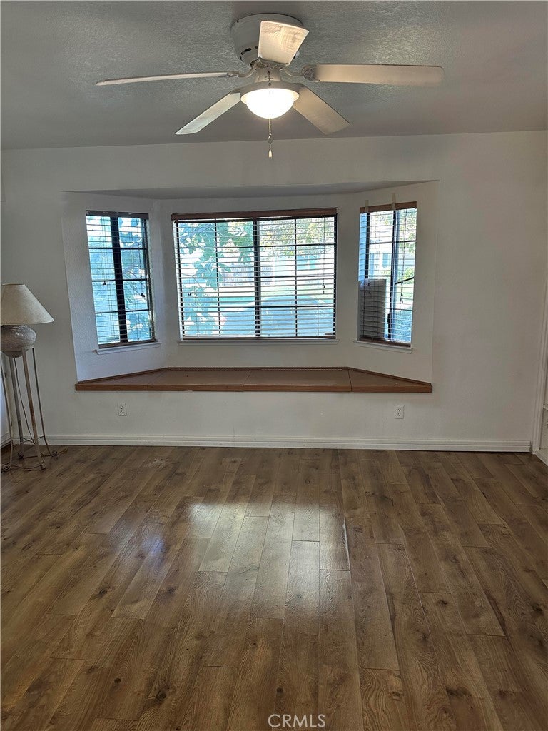 2608 E Avenue R13