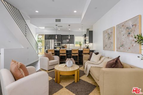 8406 Blackburn Avenue Los Angeles CA 90048