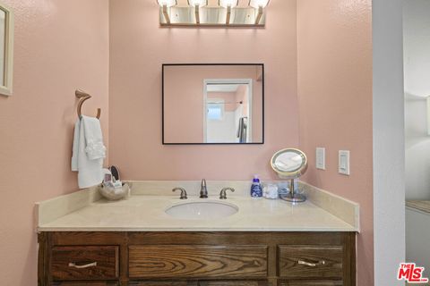 Tiny photo for 2701 Voorhees Avenue #3, Redondo Beach, CA 90278 (MLS # 25578941)