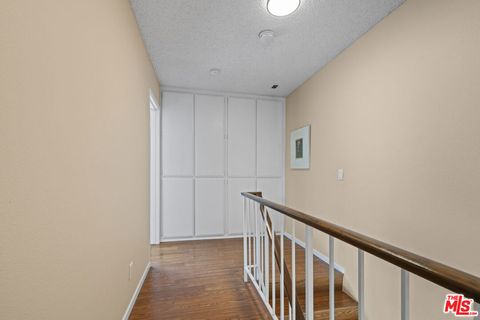 Tiny photo for 2701 Voorhees Avenue #3, Redondo Beach, CA 90278 (MLS # 25578941)