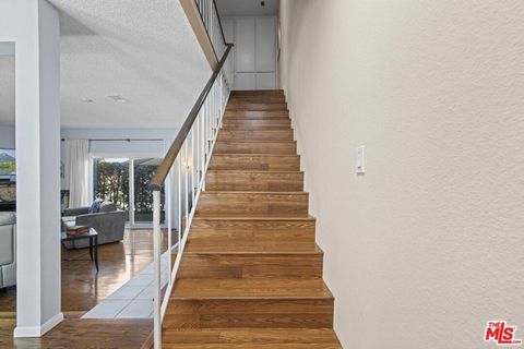 Tiny photo for 2701 Voorhees Avenue #3, Redondo Beach, CA 90278 (MLS # 25578941)