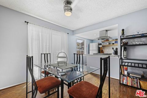 Tiny photo for 2701 Voorhees Avenue #3, Redondo Beach, CA 90278 (MLS # 25578941)