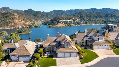 Photo of 506 Cricketfield Court, Westlake Village, CA 91361 (MLS # 226002060)