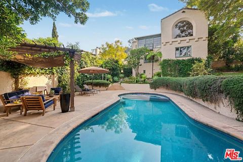 Photo of 2042 Balmer Drive, Los Angeles, CA 90039 (MLS # 26660739)
