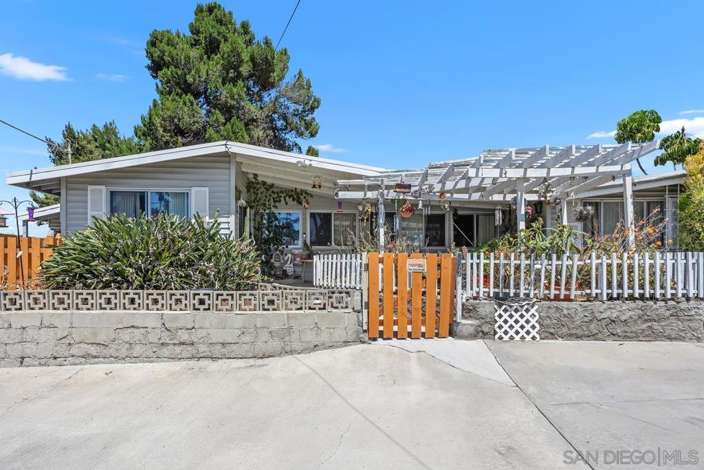 252 Santa Clara Dr