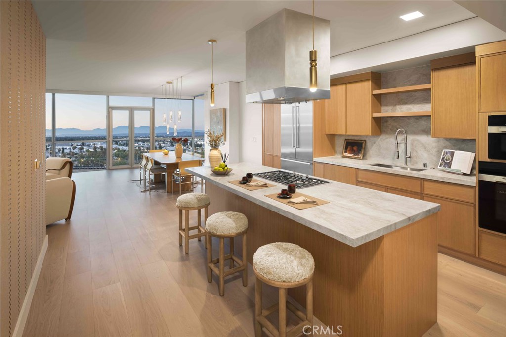 9 MacArthur Place 1001