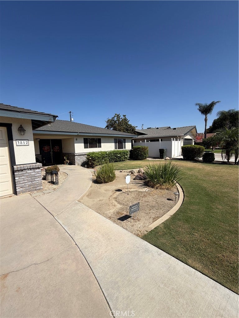 3812 Alum Avenue